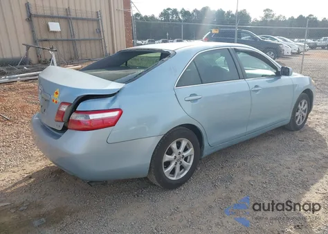 2007 Toyota Camry Le z USA, uszkodzony, nr VIN 4T1BE46K97U528614
